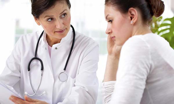 Điều trị rối loạn tiền đình cần nghe theo chỉ định sử dụng thuốc của bác sĩ